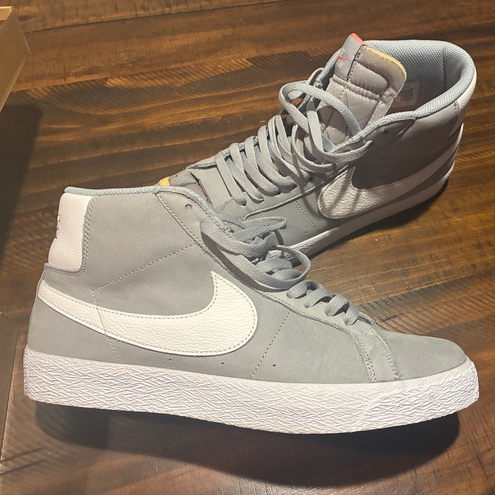 Nike SB Zoom Blazer Mid ISO